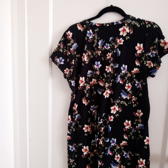 Floral Dress - Picture 2 of 3